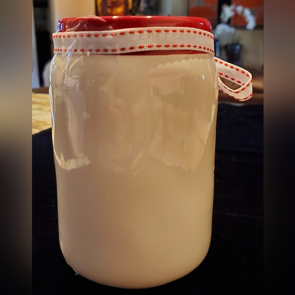 NWOT Rae Dunn LOVE Mug - Picture 6 of 8